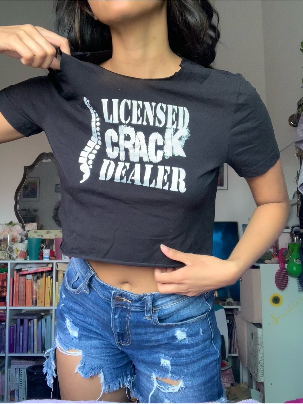 Distressed Crop Top - Picture 3 of 5